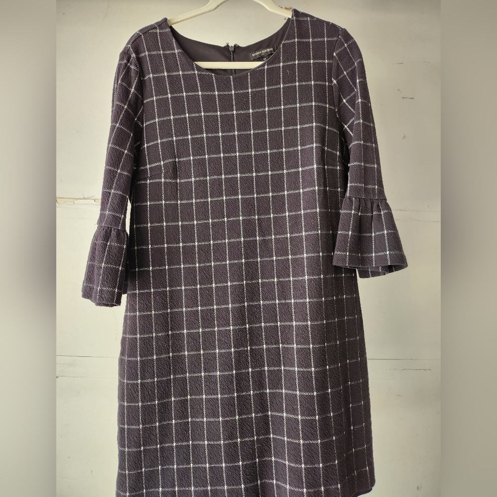 Banana Republic dress with bell sleeves